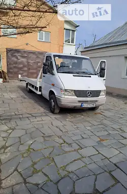 Mercedes-Benz Sprinter 2000 - пробіг 245 тис. км