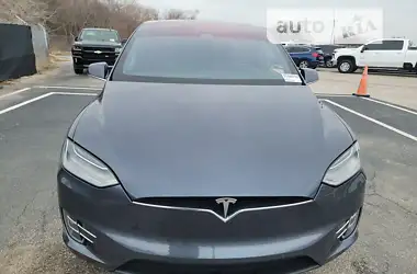 Tesla Model X 2019 - пробіг 89 тис. км