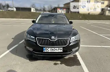 Skoda Superb 2017 - пробіг 211 тис. км