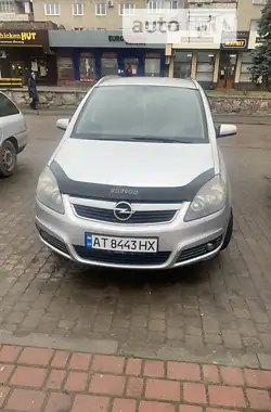 Opel Zafira 2005 - пробіг 300 тис. км