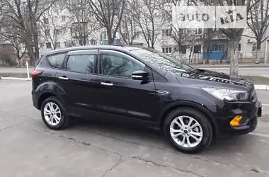 Ford Escape 2018 - пробег 125 тыс. км