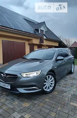 Opel Insignia 2017 - пробіг 272 тис. км