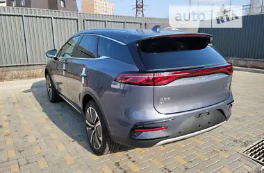 BYD Tang Flagship 2023 - пробег 2 тыс. км