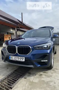 BMW X1 2022 - пробіг 22 тис. км