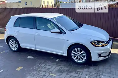 Volkswagen e-Golf 2018 - пробіг 100 тис. км