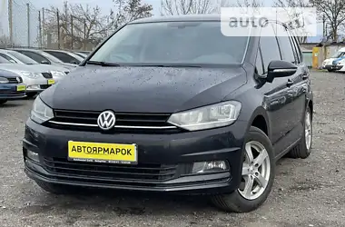 Volkswagen Touran 2016 - пробіг 251 тис. км