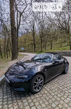 Mazda MX-5 2021 - пробіг 15 тис. км