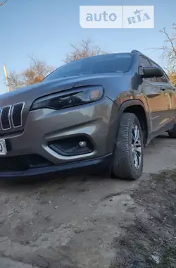 Jeep Cherokee 2018 - пробіг 144 тис. км
