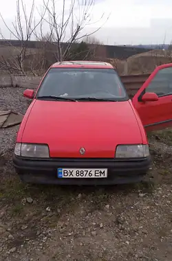 Renault 19  1991 - пробег 280 тыс. км