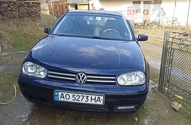 Volkswagen Golf 2001 - пробег 248 тыс. км