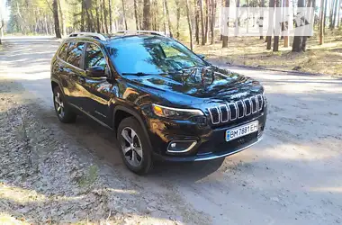 Jeep Cherokee  2018 - пробег 91 тыс. км