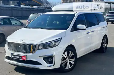 Kia Carnival 2018 - пробіг 104 тис. км