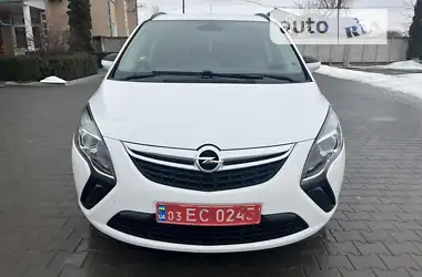 Opel Zafira  2015 - пробіг 140 тис. км