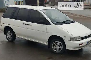 Nissan Prairie 1993 - пробег 157 тыс. км