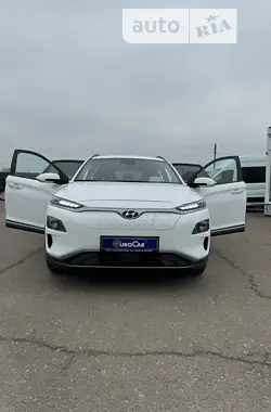 Hyundai Kona Electric  2020 - пробіг 49 тис. км
