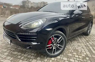 Porsche Cayenne 2011 - пробег 222 тыс. км