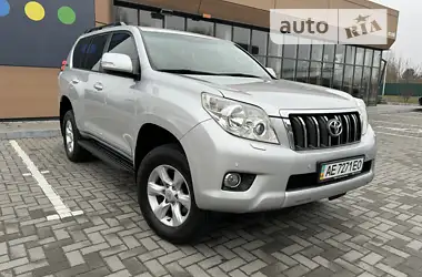 Toyota Land Cruiser Prado 2012 - пробіг 115 тис. км