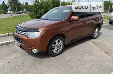 Mitsubishi Outlander 2013 - пробіг 170 тис. км