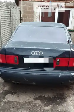 Audi A8 1996 - пробег 310 тыс. км