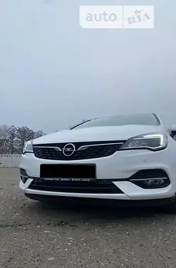 Opel Astra 2020 - пробіг 119 тис. км