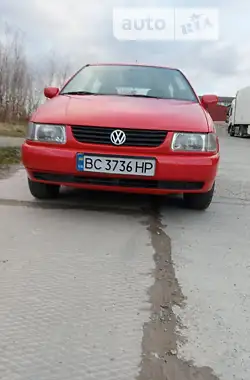 Volkswagen Polo 1999 - пробіг 198 тис. км