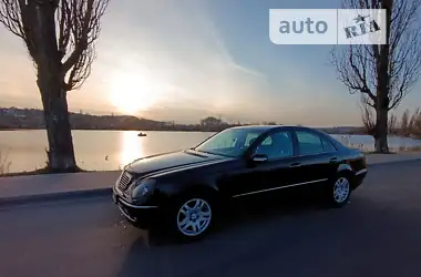 Mercedes-Benz E-Class 2003 - пробіг 280 тис. км