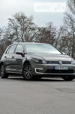 Volkswagen e-Golf  2015 - пробіг 144 тис. км