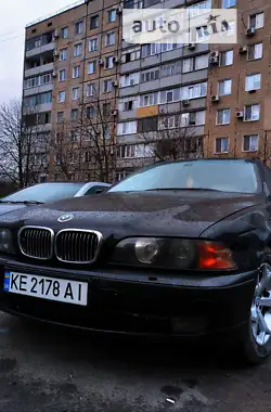 BMW 5 Series 1999 - пробег 475 тыс. км