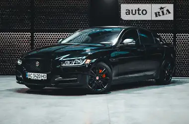 Jaguar XE  2018 - пробег 110 тыс. км
