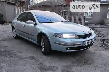 Renault Laguna 2002 - пробег 245 тыс. км