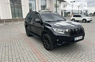 Toyota Land Cruiser Prado 2021 - пробег 115 тыс. км