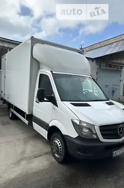 Mercedes-Benz Sprinter 2016 - пробег 210 тыс. км