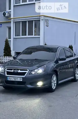 Subaru Legacy 2014 - пробіг 165 тис. км