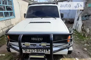 Isuzu Trooper 1990 - пробег 276 тыс. км