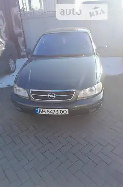 Opel Omega 2002 - пробіг 183 тис. км