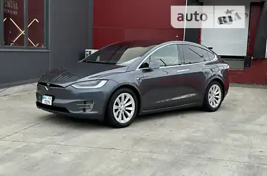 Tesla Model X 2020 - пробіг 41 тис. км