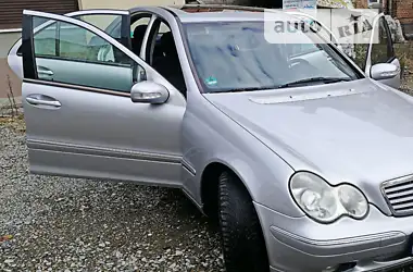 Mercedes-Benz C-Class 2003 - пробіг 245 тис. км