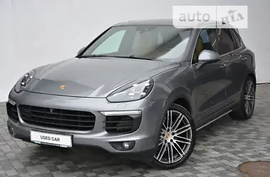 Porsche Cayenne S 4.2D 2016 - пробіг 117 тис. км