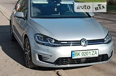 Volkswagen e-Golf  2019 - пробіг 91 тис. км