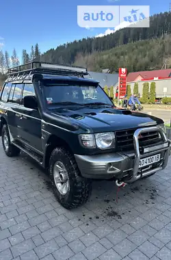 Mitsubishi Pajero 1998 - пробег 225 тыс. км