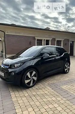 BMW I3 2016 - пробег 68 тыс. км