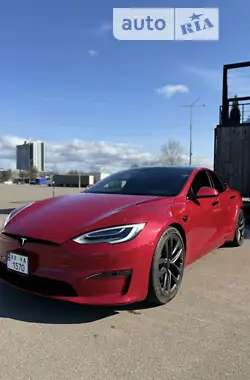 Tesla Model S  2021 - пробіг 30 тис. км