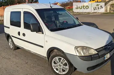 Opel Combo 2004 - пробег 293 тыс. км