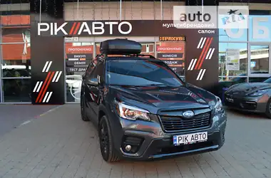 Subaru Forester 2020 - пробег 55 тыс. км