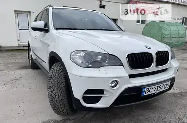 BMW X5 2010 - пробег 240 тыс. км