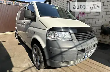 Volkswagen Transporter 2004 - пробег 415 тыс. км