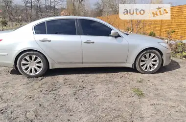 Hyundai Genesis 2008 - пробіг 80 тис. км