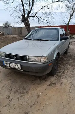 Nissan Sentra 1993 - пробег 100 тыс. км