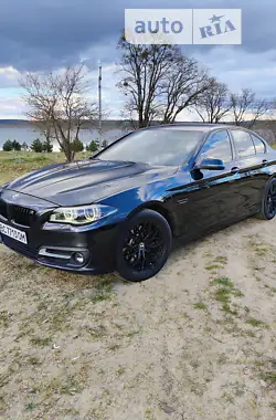 BMW 5 Series 2014 - пробег 360 тыс. км