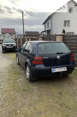 Volkswagen Golf 2001 - пробіг 242 тис. км